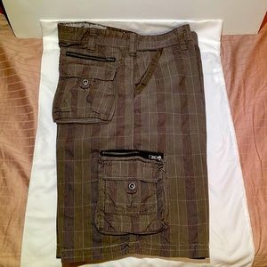 Men’s Guess Jeans Brown Plaid Cargo Shorts
